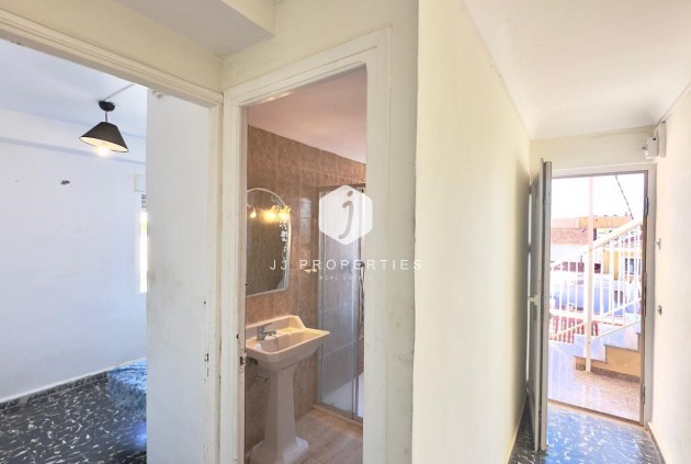 Tweedehands - Appartement / flat -
Torrevieja - Zona Los Frutales