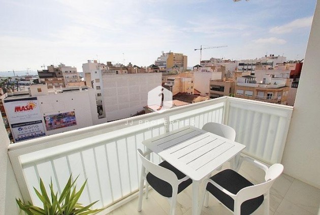 Resale - Apartment / flat -
Torrevieja