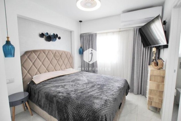 Resale - Apartment / flat -
Torrevieja