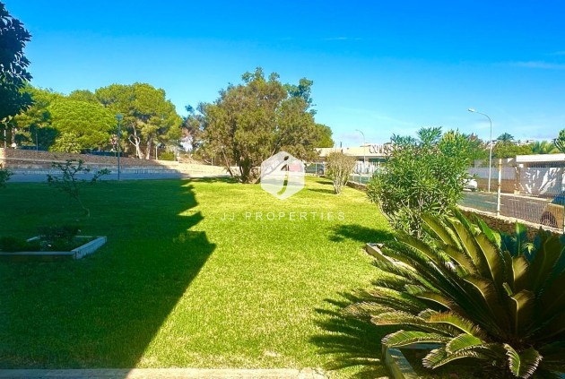 Resale - Apartment / flat -
Orihuela Costa - Altos De Campoamor