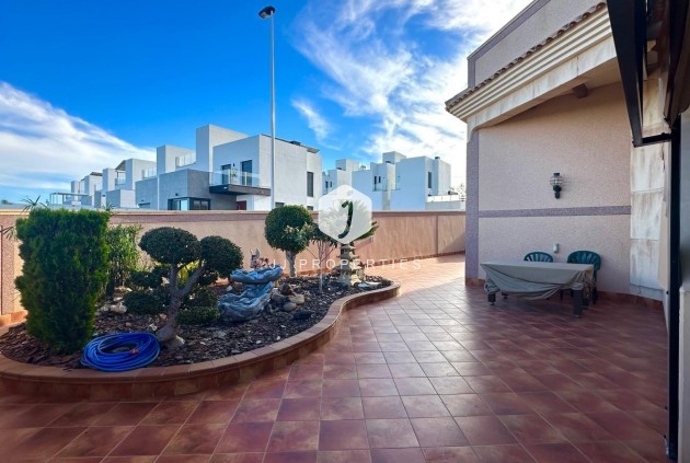 Tweedehands - Chalet -
Torrevieja - La siesta