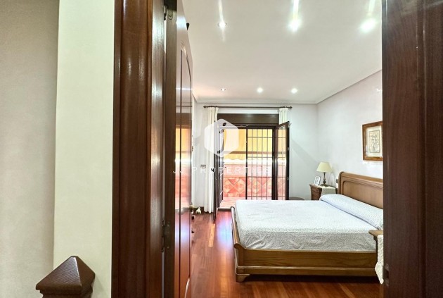 Tweedehands - Chalet -
Torrevieja - La siesta