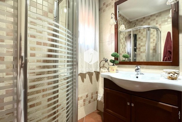 Tweedehands - Chalet -
Torrevieja - La siesta