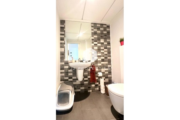 Tweedehands - Chalet -
Torrevieja - aguas nuevas