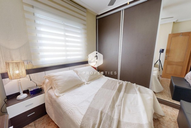 D'occasion - Appartement -
Torrevieja - Estacion de autobuses