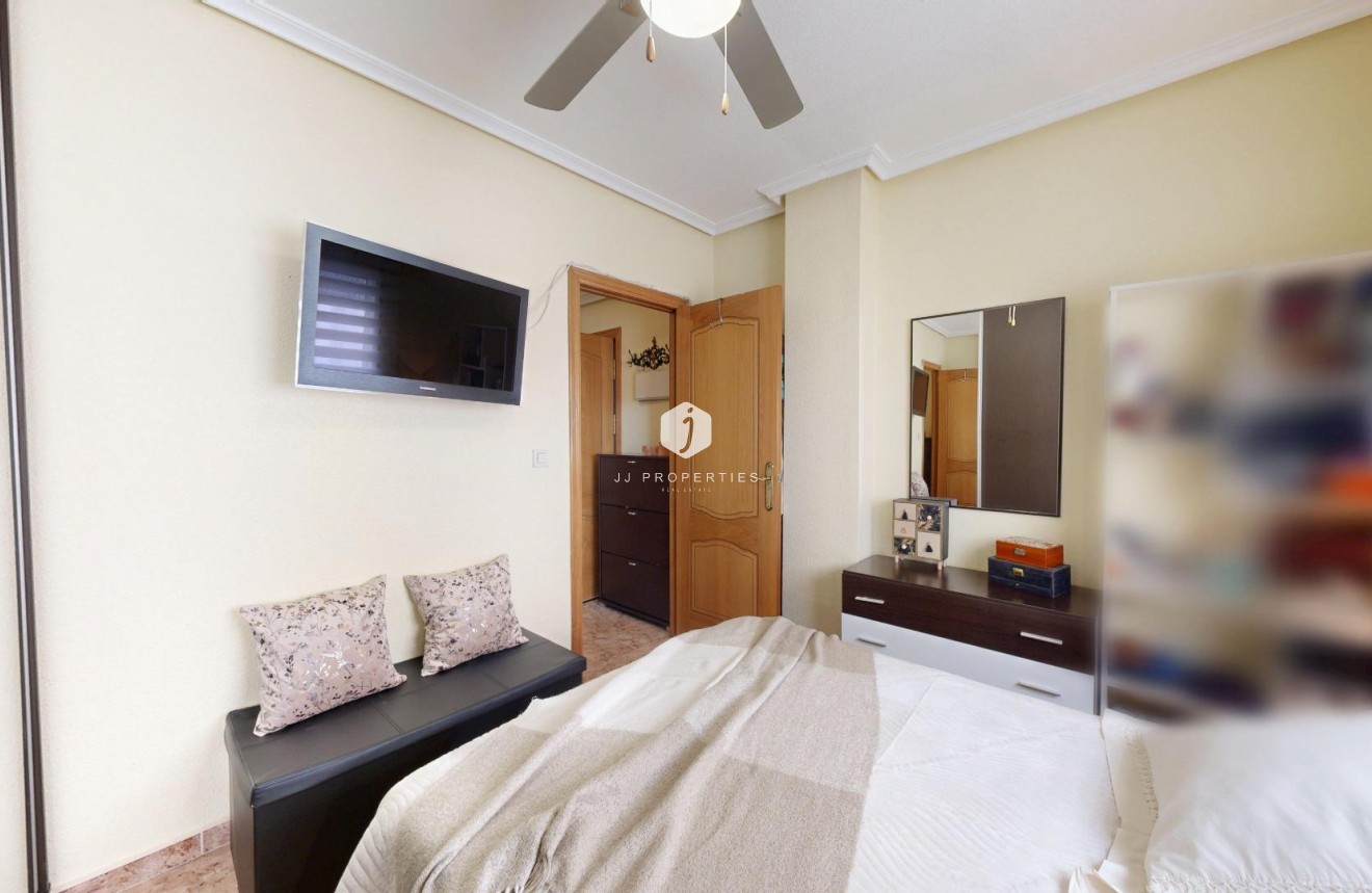 D'occasion - Appartement -
Torrevieja - Estacion de autobuses