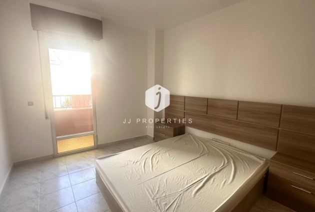 D'occasion - Appartement -
Torrevieja - Estacion de autobuses