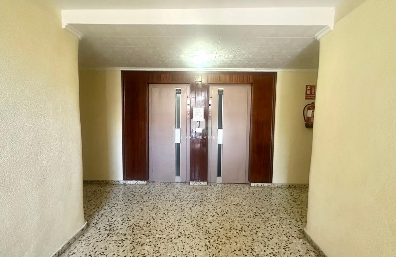 Aus zweiter Hand - Wohnung -
Torrevieja - Punta prima