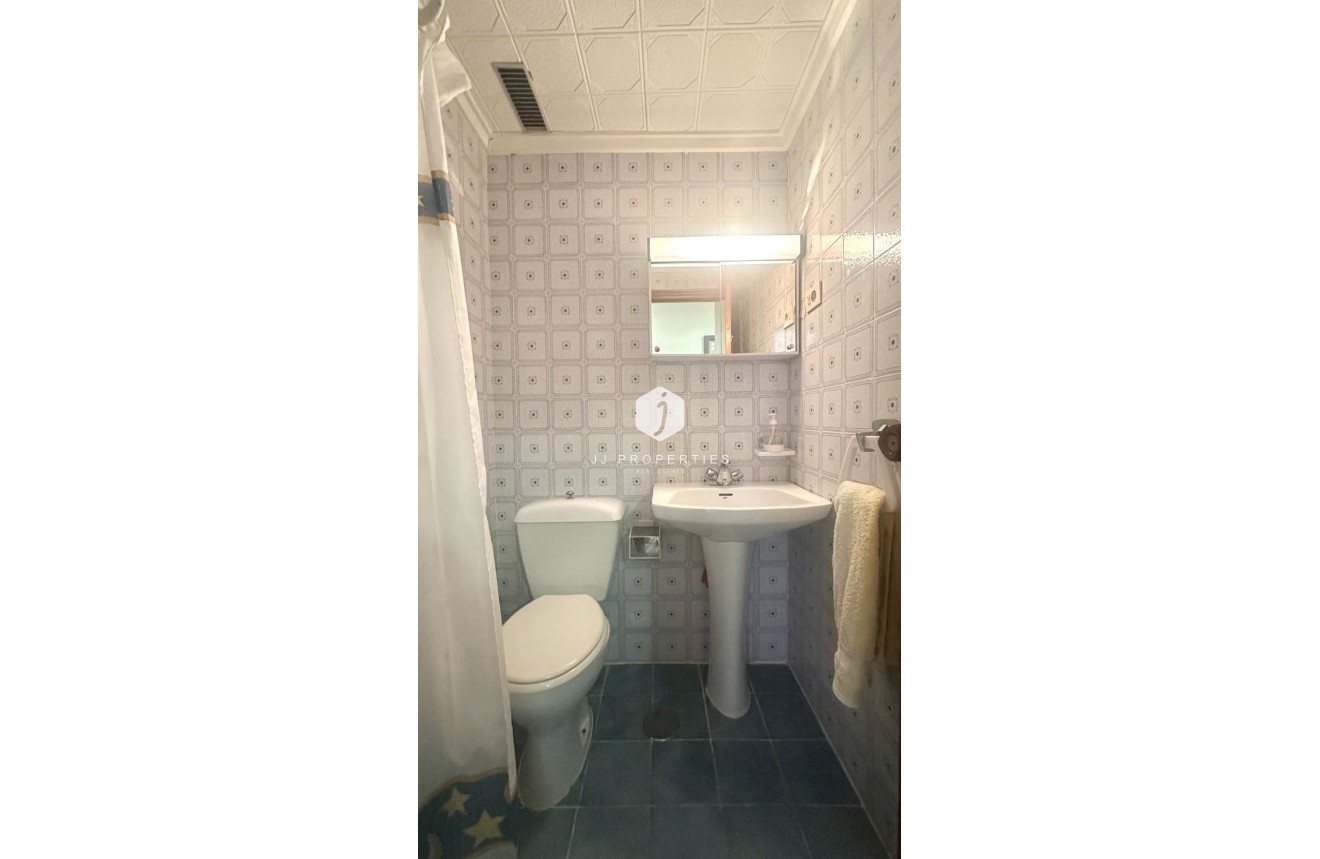 Aus zweiter Hand - Wohnung -
Torrevieja - Punta prima