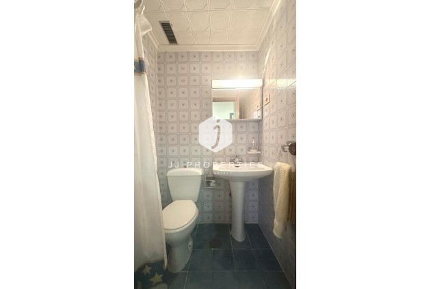 Aus zweiter Hand - Wohnung -
Torrevieja - Punta prima