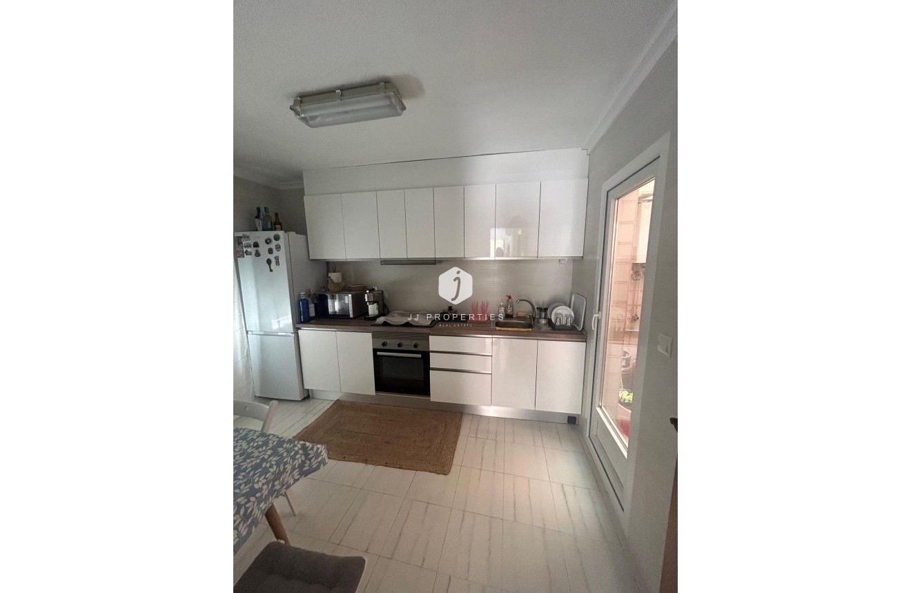 D'occasion - Chalet -
Torrevieja - Centro