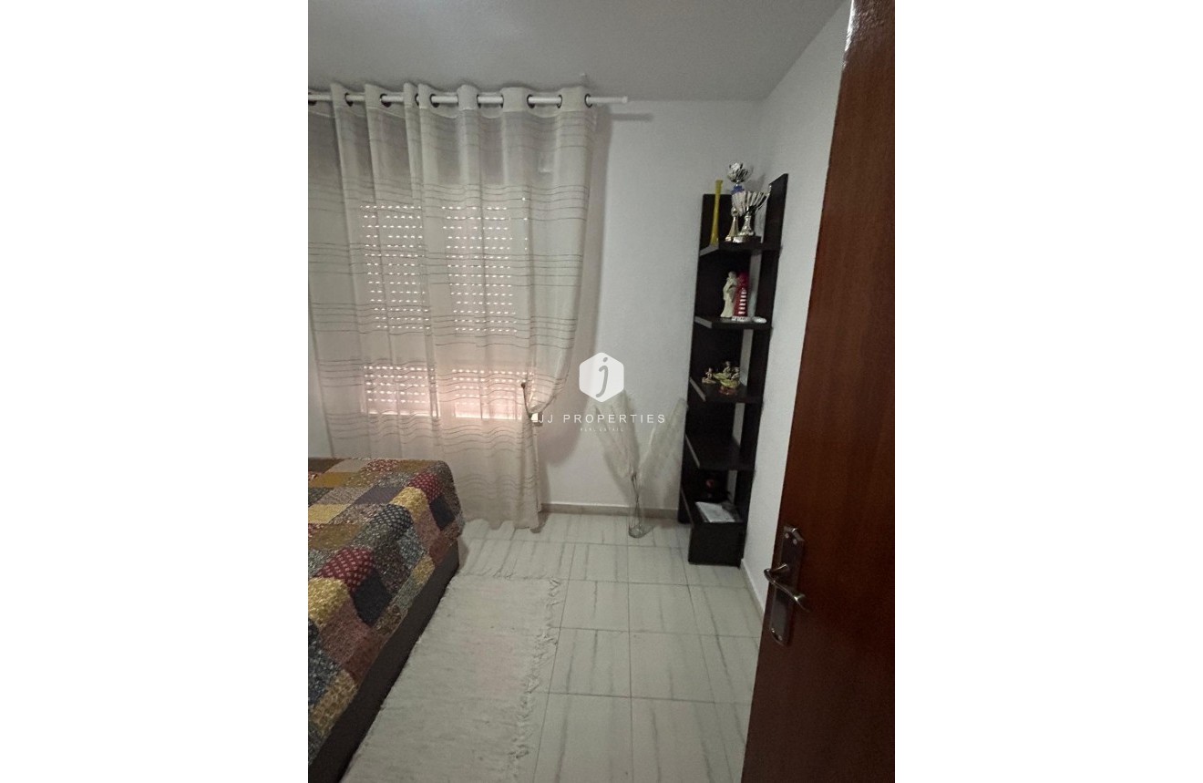 D'occasion - Chalet -
Torrevieja - Centro