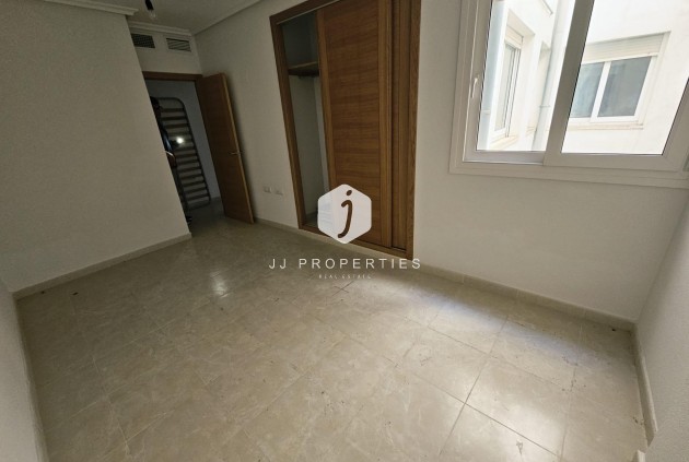 Tweedehands - Appartement / flat -
Torrevieja