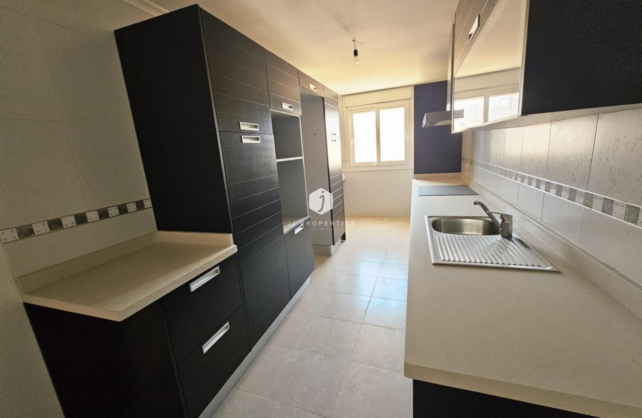 Tweedehands - Appartement / flat -
Torrevieja
