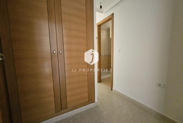 Tweedehands - Appartement / flat -
Torrevieja