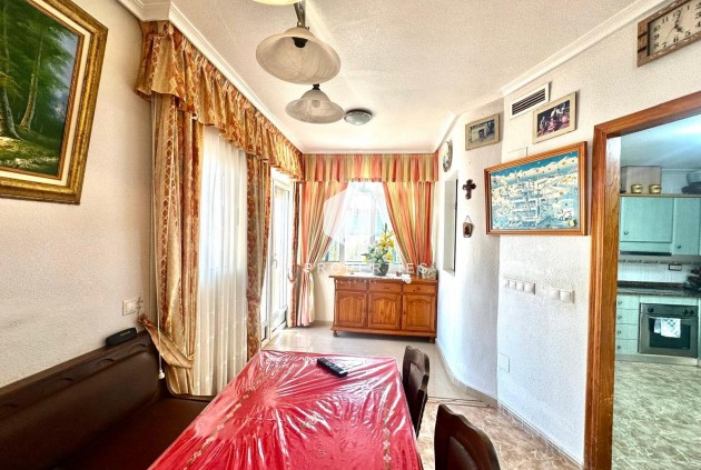 D'occasion - Appartement -
Torrevieja - Playa del Cura