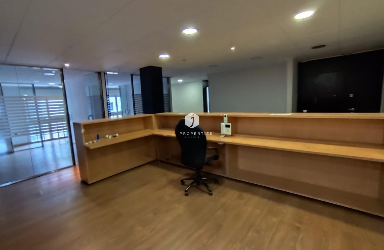 Segunda mano - Apartamento / piso -
Torrevieja - Puerto