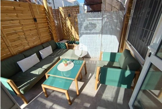 Z drugiej ręki - Mieszkanie w bloku -
Torrevieja - Los Balcones