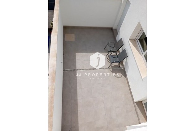 Resale - Villa -
Daya Vieja - Costa Blanca