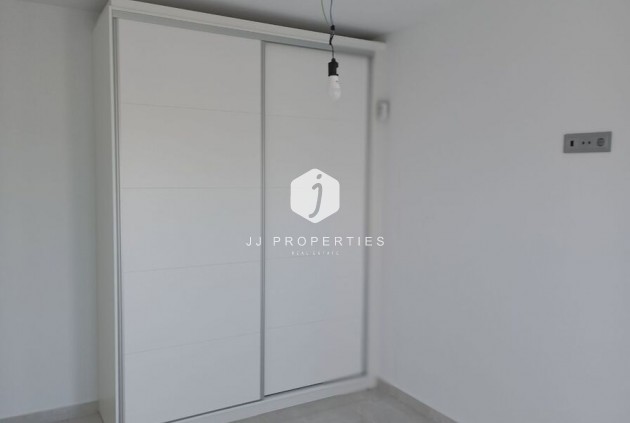 Resale - Villa -
Daya Vieja - Costa Blanca