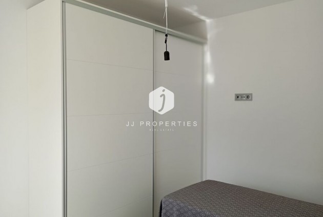 Resale - Villa -
Daya Vieja - Costa Blanca