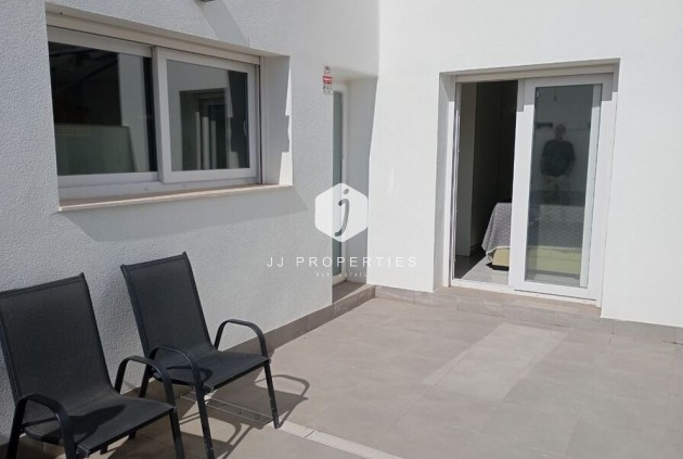 Resale - Villa -
Daya Vieja - Costa Blanca