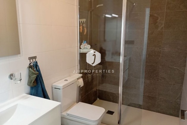 Resale - Villa -
Daya Vieja - Costa Blanca