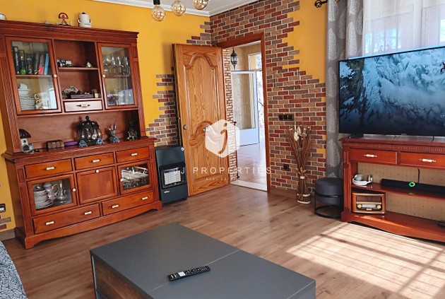 Z drugiej ręki - Villa -
Torrevieja - Los Balcones