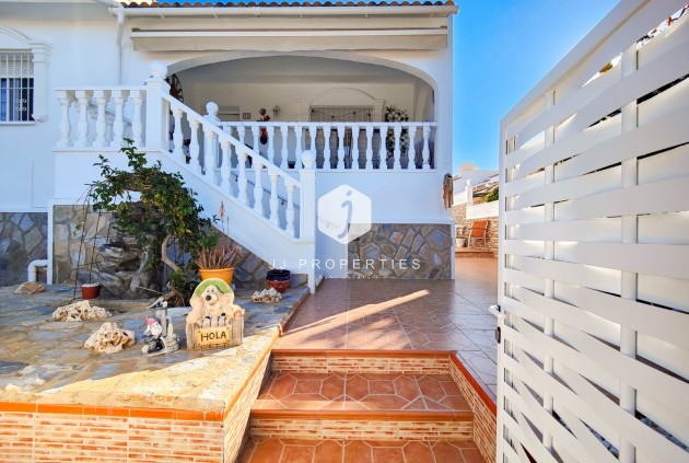 Resale - Villa -
Ciudad Quesada - Costa Blanca