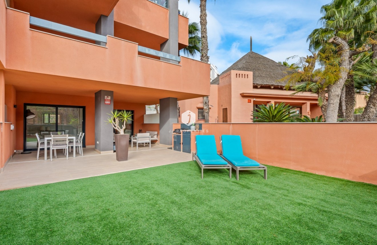 Resale - Apartment / flat -
Orihuela Costa - Costa Blanca