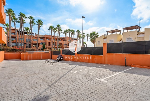 Resale - Apartment / flat -
Orihuela Costa - Costa Blanca