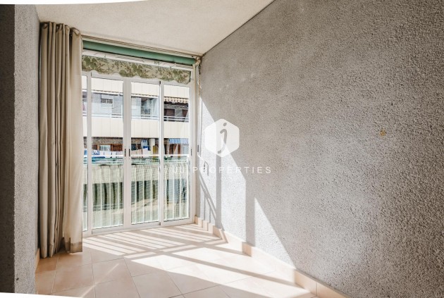 Resale - Apartment / flat -
Torrevieja - Costa Blanca