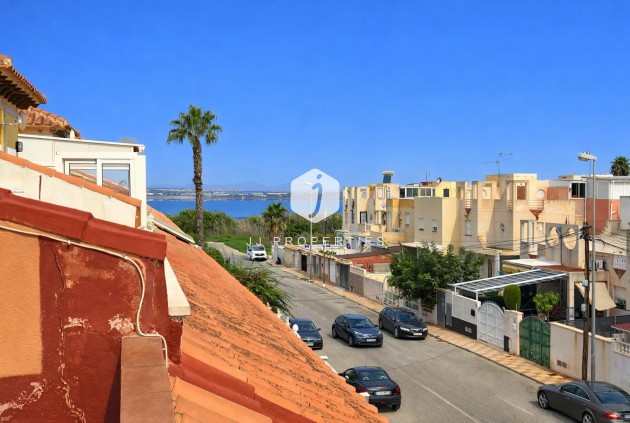 Resale - Bungalow -
Torrevieja - Costa Blanca