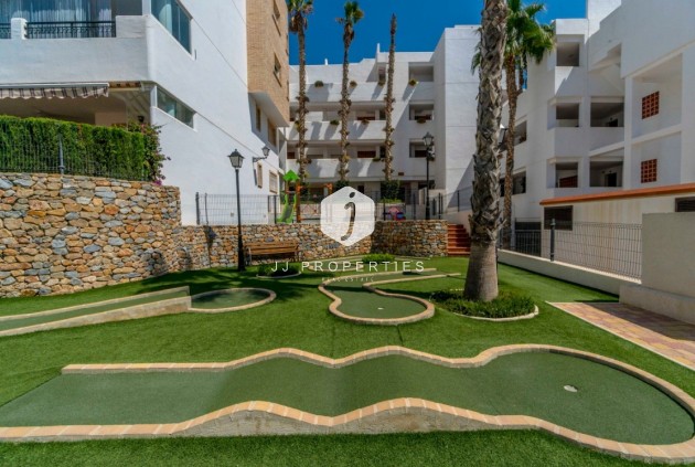Resale - Apartment / flat -
Orihuela Costa - Villamartín
