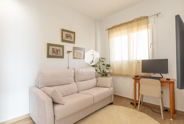 Tweedehands - Appartement / flat -
Torrevieja - Costa Blanca