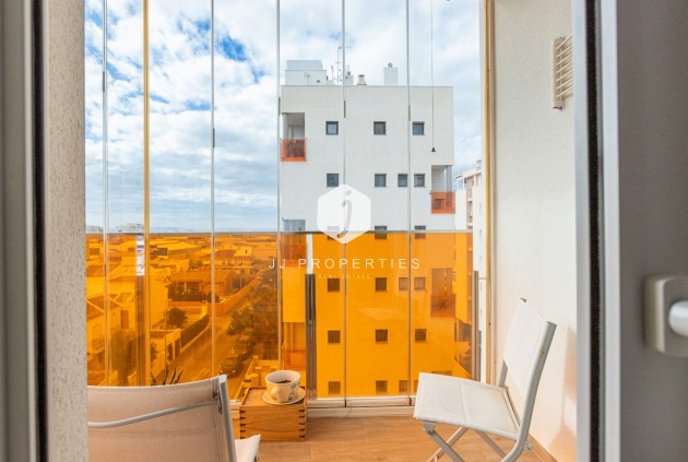 Tweedehands - Appartement / flat -
Torrevieja - Costa Blanca