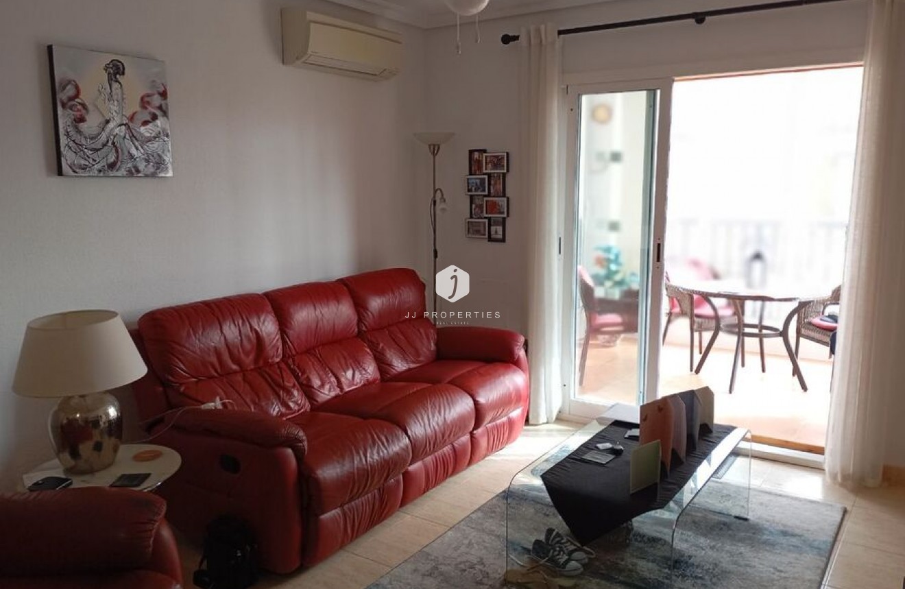 Resale - Apartment / flat -
Daya Vieja - Costa Blanca