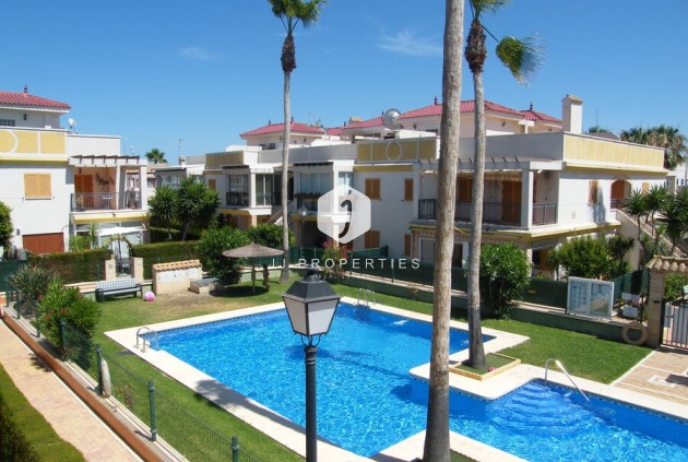 Resale - Apartment / flat -
Daya Vieja - Costa Blanca