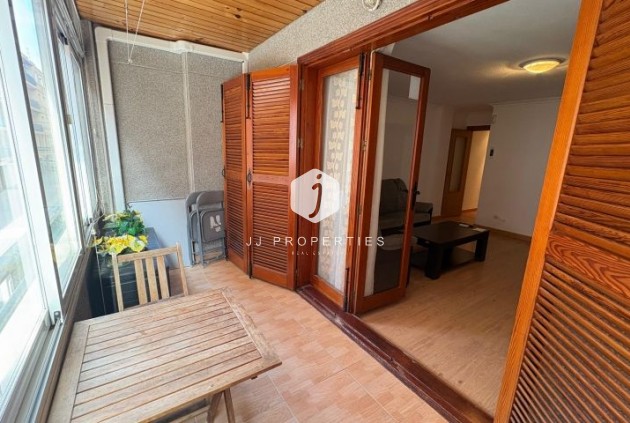 Z drugiej ręki - Mieszkanie w bloku -
Torrevieja - Costa Blanca