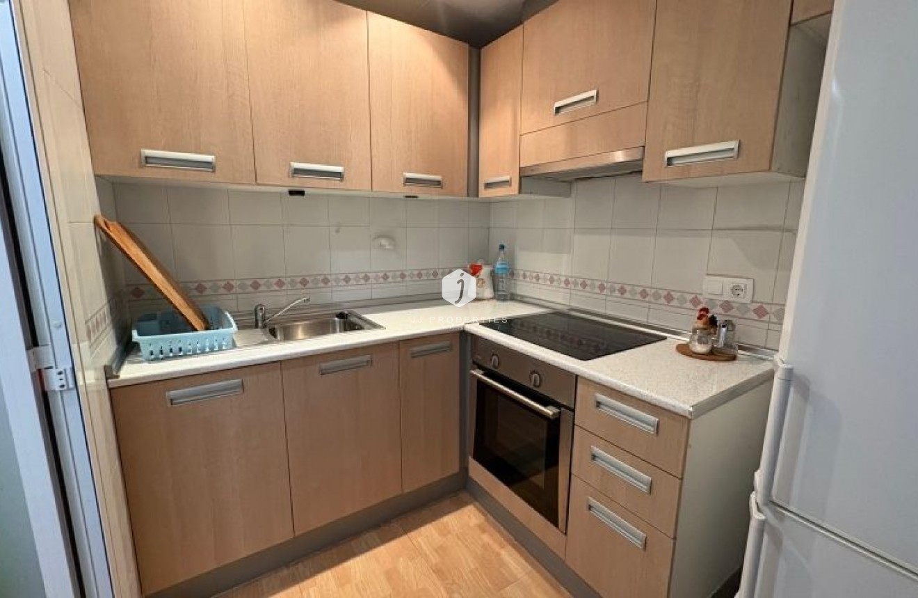 Z drugiej ręki - Mieszkanie w bloku -
Torrevieja - Costa Blanca