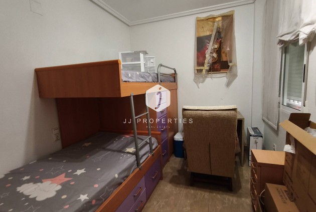 D'occasion - Appartement -
Torrevieja - Estacion de autobuses