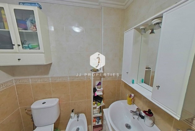 D'occasion - Appartement -
Torrevieja - Estacion de autobuses