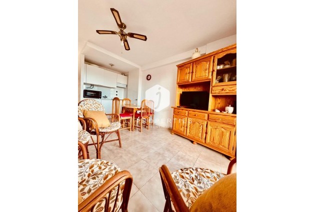 Resale - Apartment / flat -
Torrevieja - Cabo cervera