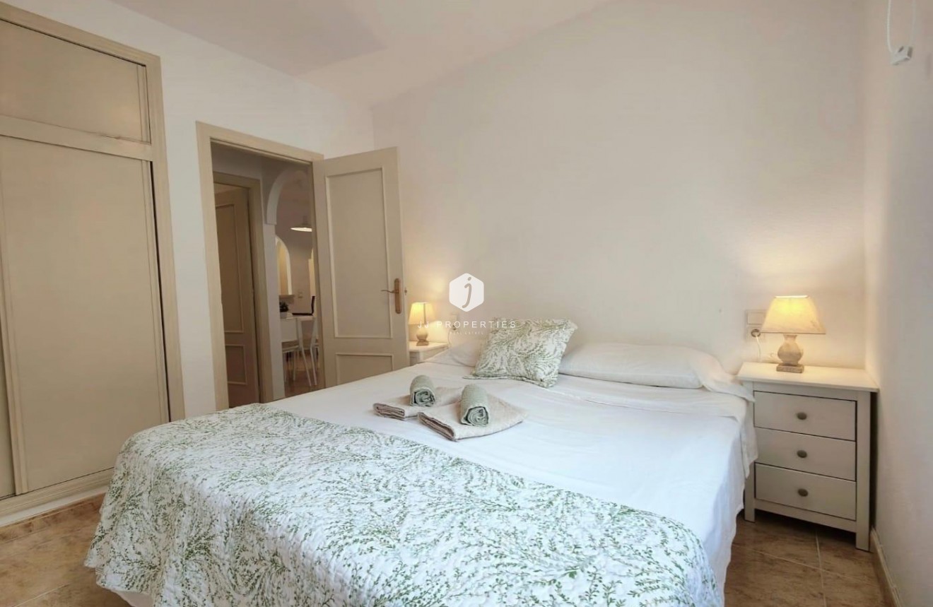 D'occasion - Appartement -
Torrevieja - Estacion de autobuses