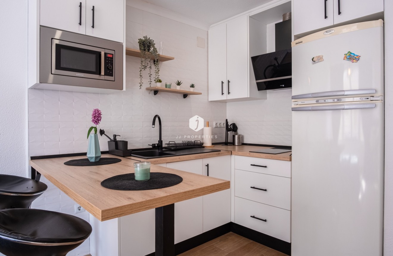 Segunda mano - Apartamento / piso -
Torrevieja - Costa Blanca