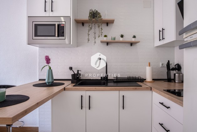 Segunda mano - Apartamento / piso -
Torrevieja - Costa Blanca