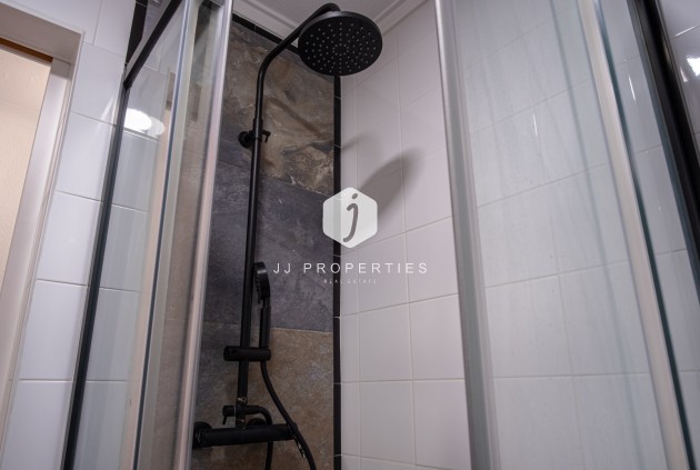 Segunda mano - Apartamento / piso -
Torrevieja - Costa Blanca