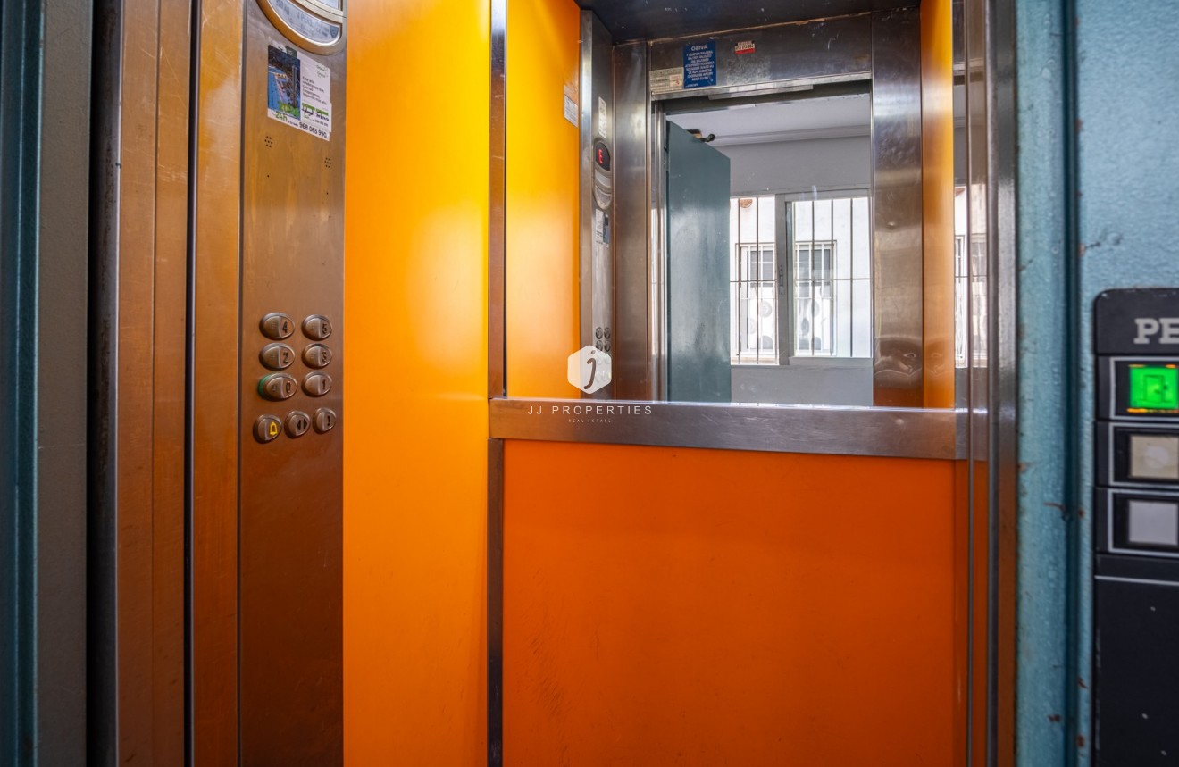 Segunda mano - Apartamento / piso -
Torrevieja - Costa Blanca