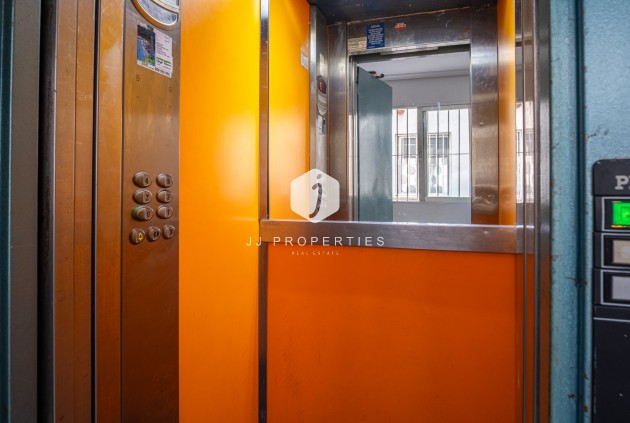 Segunda mano - Apartamento / piso -
Torrevieja - Costa Blanca