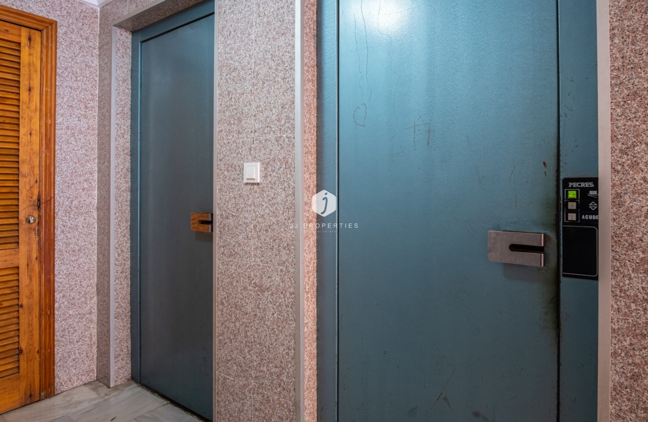 Segunda mano - Apartamento / piso -
Torrevieja - Costa Blanca